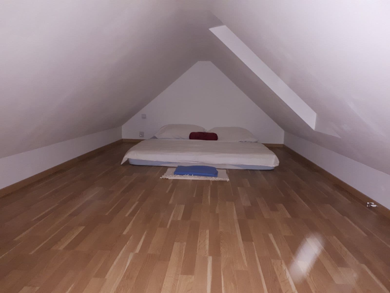 1 bedroom with open-plan kitchen flat to rent, 42 m², Husovo náměstí, Hostivice, Středočeský Region 1 bedroom with open-plan kitchen flat to rent, 42 m², Husovo náměstí, Hostivice, Středočeský Region