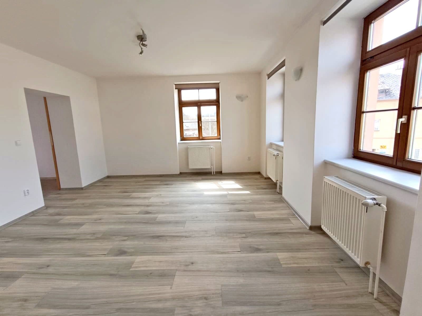 3 bedroom flat for sale, 74 m², Dolní Čermná, Pardubický Region 3 bedroom flat for sale, 74 m², Dolní Čermná, Pardubický Region