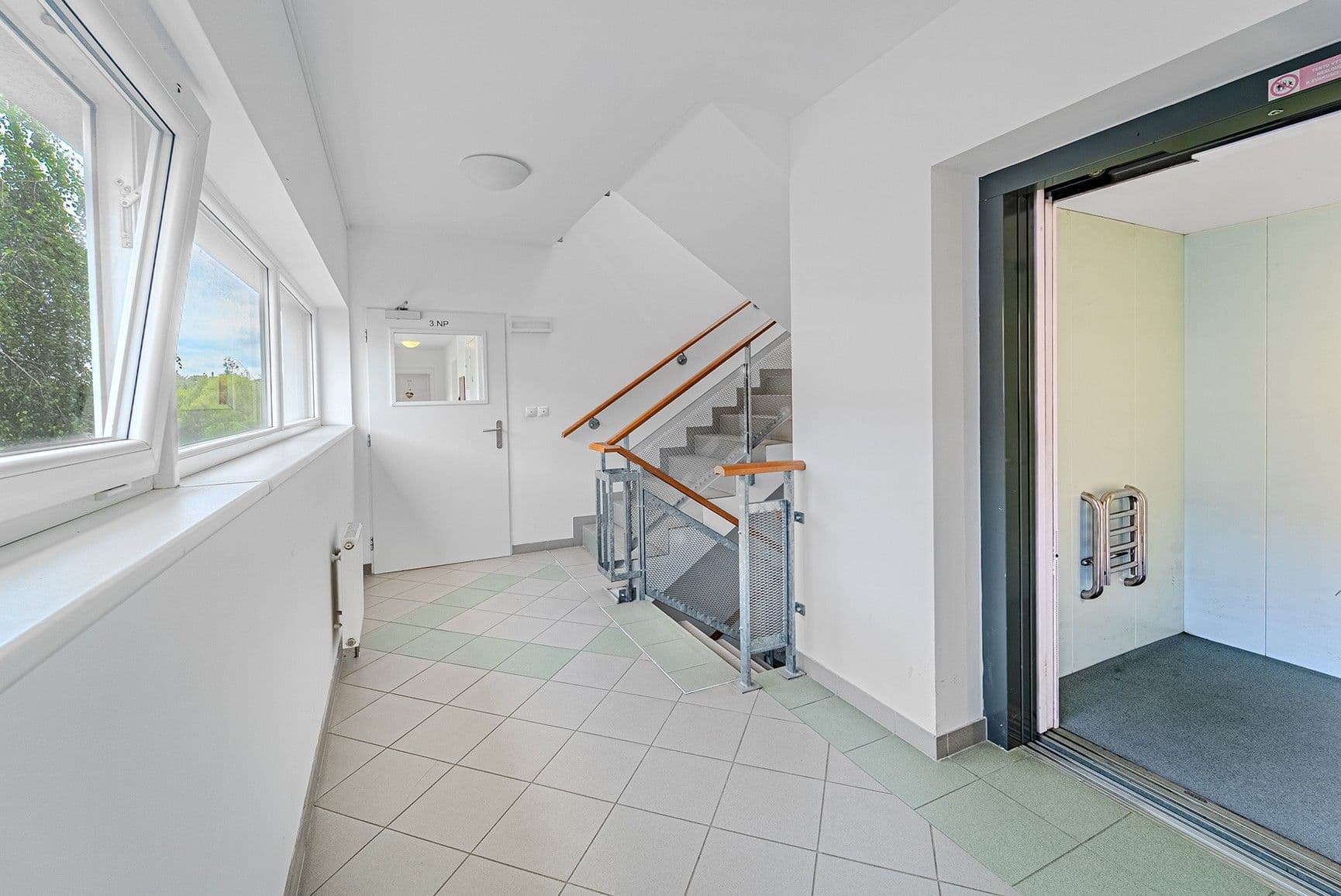 1 bedroom with open-plan kitchen flat for sale, 51 m², U Hostavického potoka, Prague, Prague 1 bedroom with open-plan kitchen flat for sale, 51 m², U Hostavického potoka, Prague, Prague