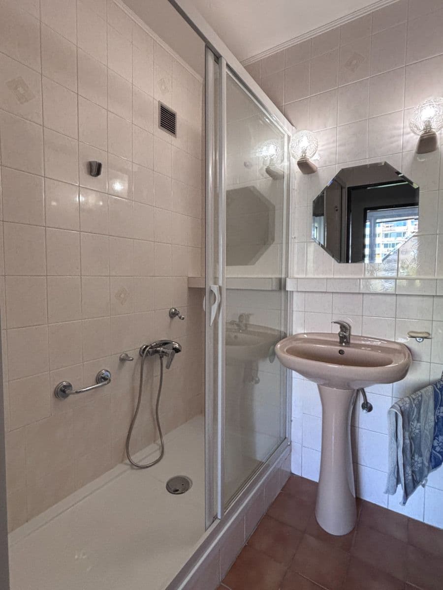 3 bedroom flat to rent, 77 m², Novodvorská, Prague, Prague 3 bedroom flat to rent, 77 m², Novodvorská, Prague, Prague