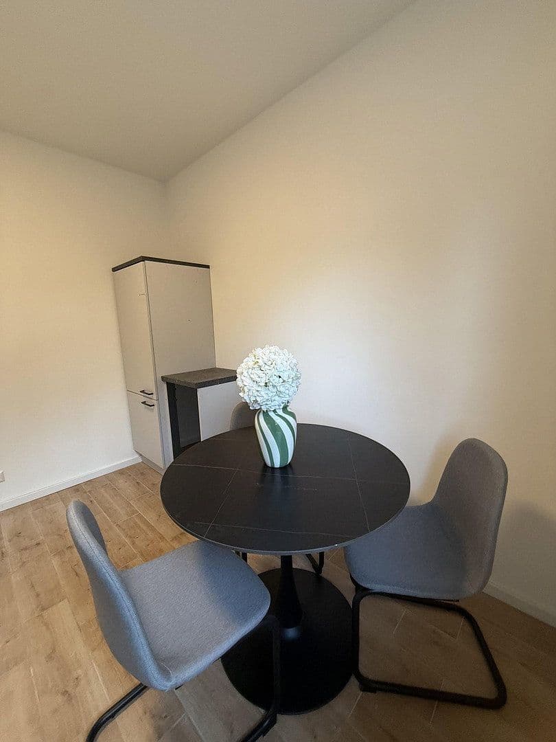 3 bedroom flat to rent, 71 m², Wiesbaden, Hesse 3 bedroom flat to rent, 71 m², Wiesbaden, Hesse