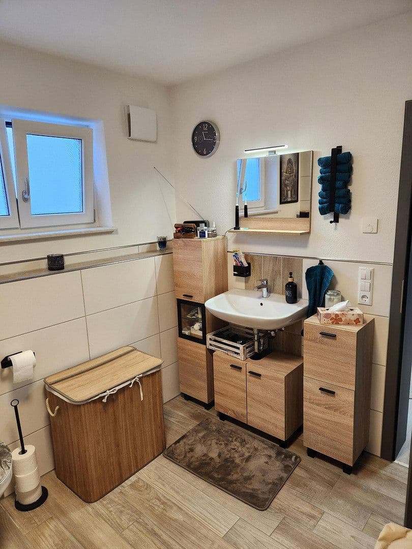 2 bedroom with open-plan kitchen flat to rent, 88 m², Heretsrieder Str. 22a, Biberbach, Bavaria 2 bedroom with open-plan kitchen flat to rent, 88 m², Heretsrieder Str. 22a, Biberbach, Bavaria