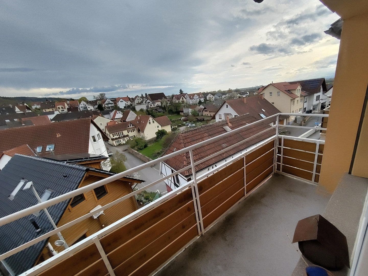 3 bedroom flat to rent, 120 m², Weinheim, Baden-Württemberg 3 bedroom flat to rent, 120 m², Weinheim, Baden-Württemberg