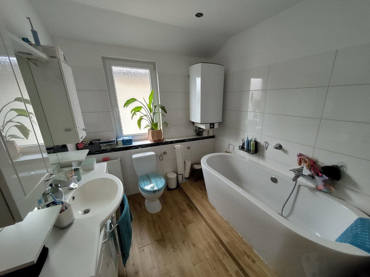 3 bedroom flat to rent, 120 m², Weinheim, Baden-Württemberg 3 bedroom flat to rent, 120 m², Weinheim, Baden-Württemberg