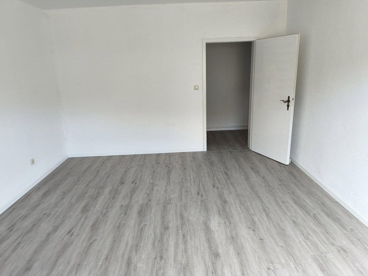 2 bedroom flat to rent, 50 m², Bergstr.8, Oberhausen, North Rhine-Westphalia 2 bedroom flat to rent, 50 m², Bergstr.8, Oberhausen, North Rhine-Westphalia