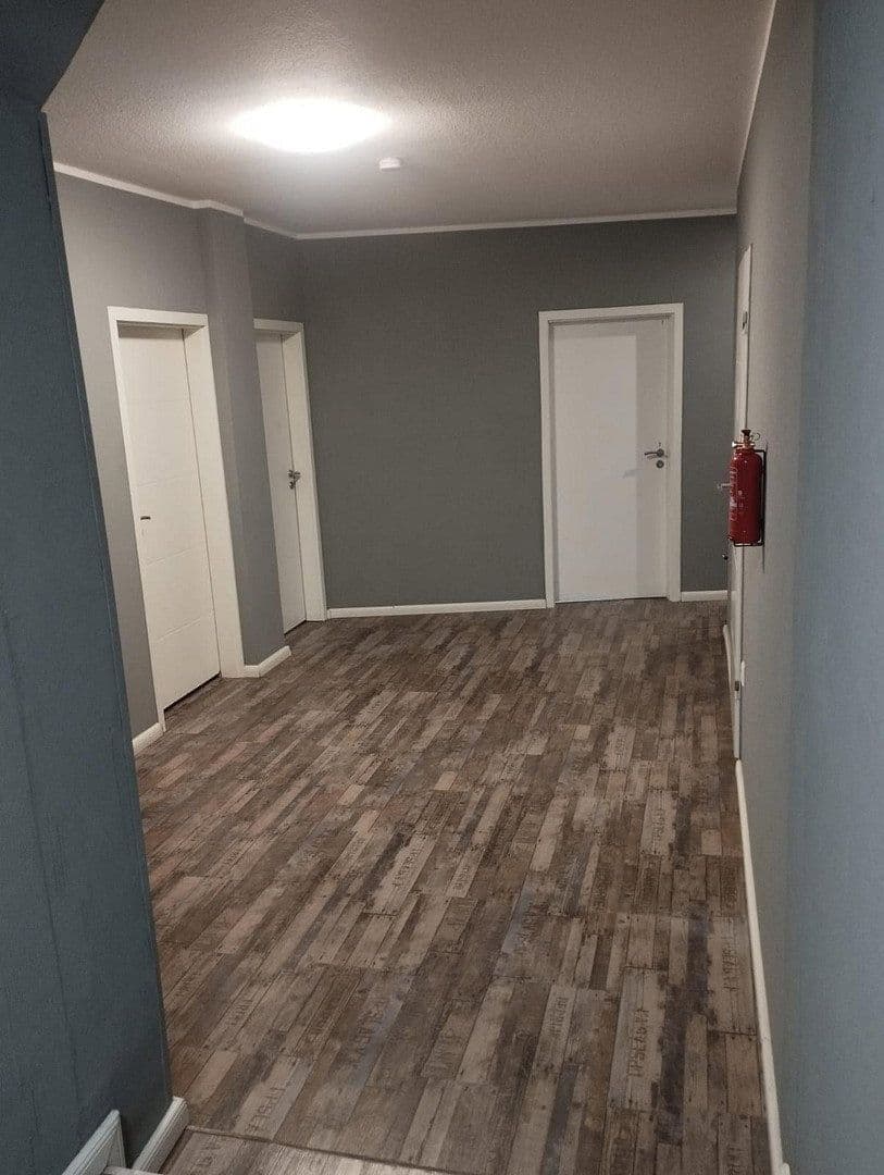 house to rent, 500 m², Eichstädter Chaussee 12, Oberkrämer, Brandenburg house to rent, 500 m², Eichstädter Chaussee 12, Oberkrämer, Brandenburg