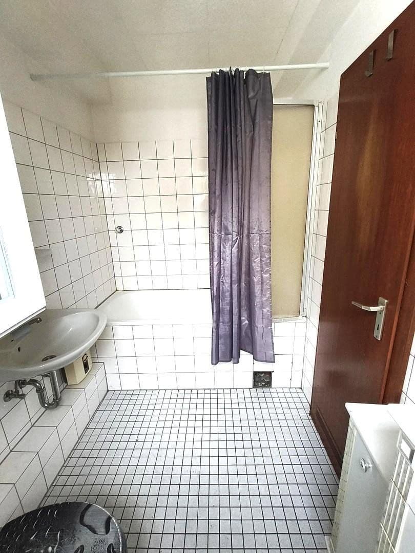 1 bedroom flat to rent, 40 m², Bergstr.8, Oberhausen, North Rhine-Westphalia 1 bedroom flat to rent, 40 m², Bergstr.8, Oberhausen, North Rhine-Westphalia