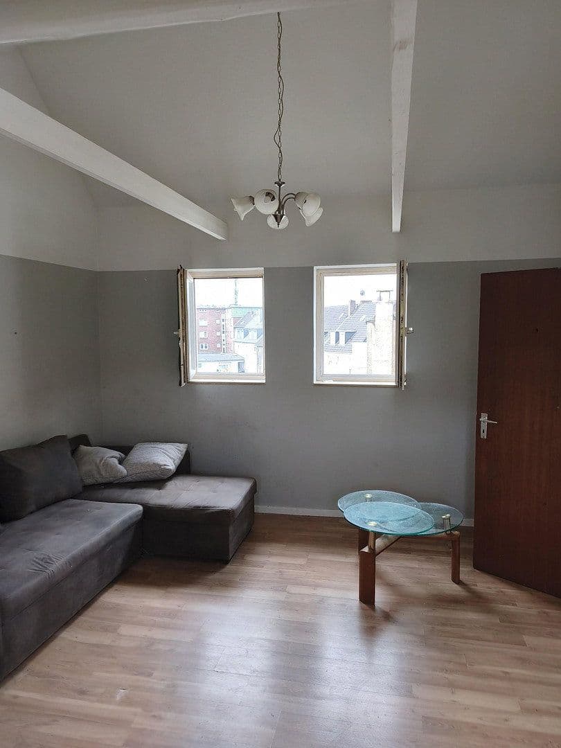 1 bedroom flat to rent, 40 m², Bergstr.8, Oberhausen, North Rhine-Westphalia 1 bedroom flat to rent, 40 m², Bergstr.8, Oberhausen, North Rhine-Westphalia