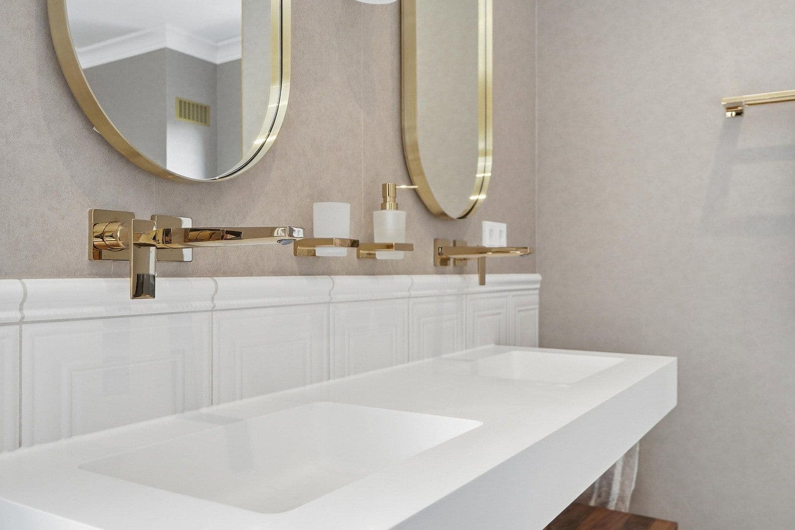 house for sale, 355 m², Odenthal, North Rhine-Westphalia house for sale, 355 m², Odenthal, North Rhine-Westphalia