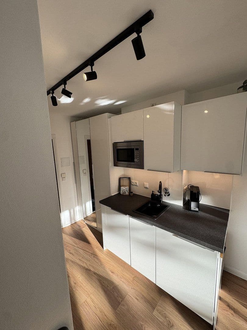 1 bedroom flat to rent, 30 m², Jakob-Hagenbucher Straße, München, Bavaria 1 bedroom flat to rent, 30 m², Jakob-Hagenbucher Straße, München, Bavaria