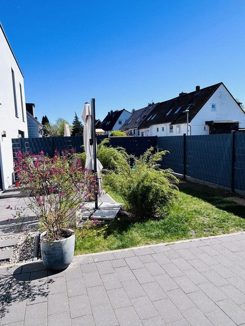house for sale, 125 m², Isernhagen, Lower Saxony house for sale, 125 m², Isernhagen, Lower Saxony