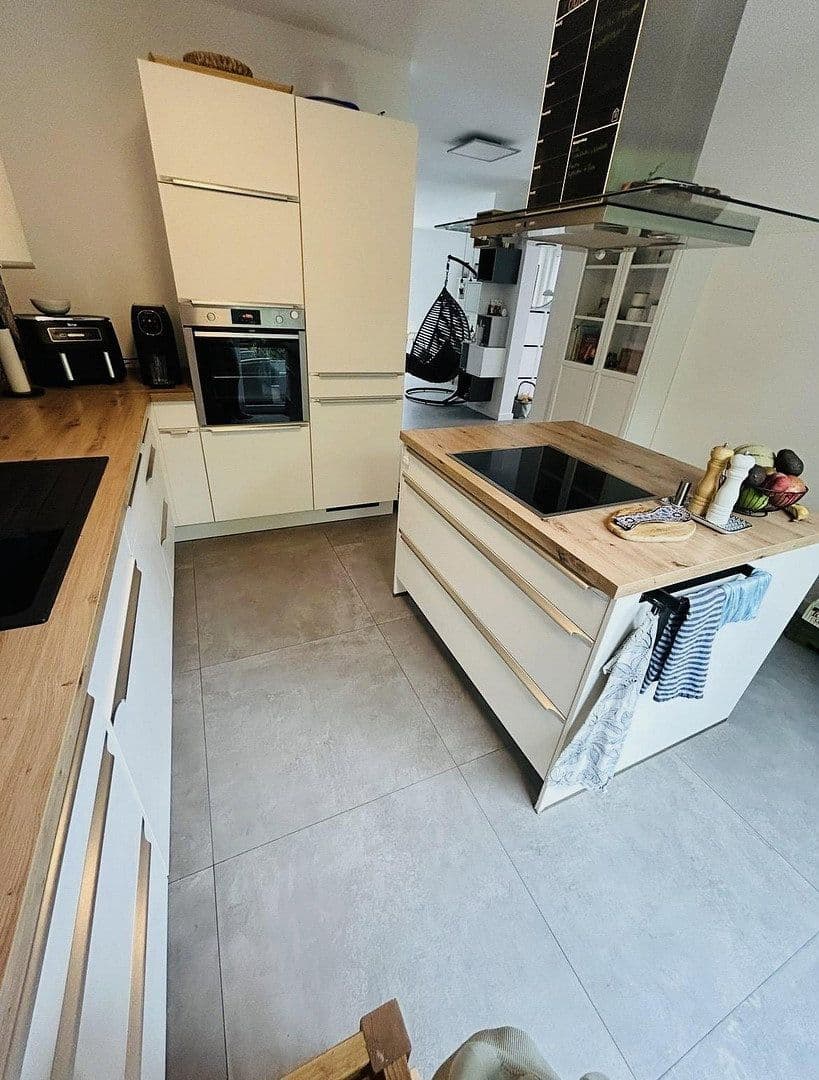 house for sale, 125 m², Isernhagen, Lower Saxony house for sale, 125 m², Isernhagen, Lower Saxony