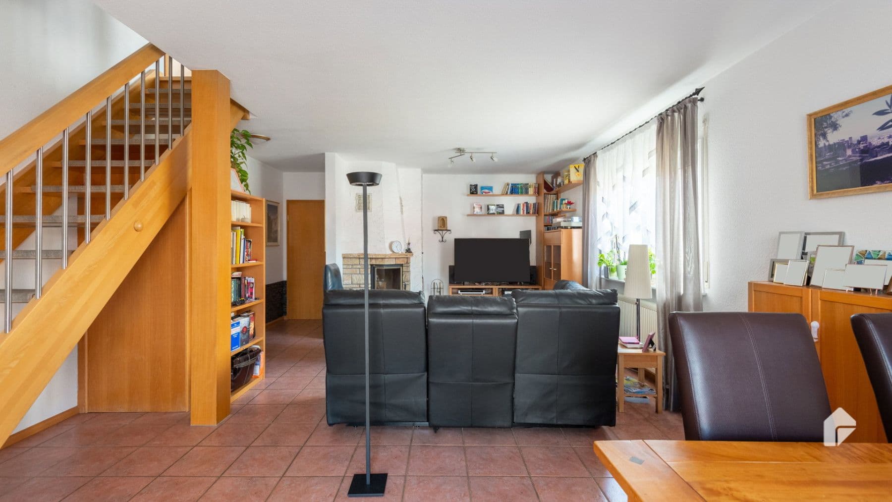 2 bedroom with open-plan kitchen flat to rent, 140 m², Niedernhausen, Hesse 2 bedroom with open-plan kitchen flat to rent, 140 m², Niedernhausen, Hesse