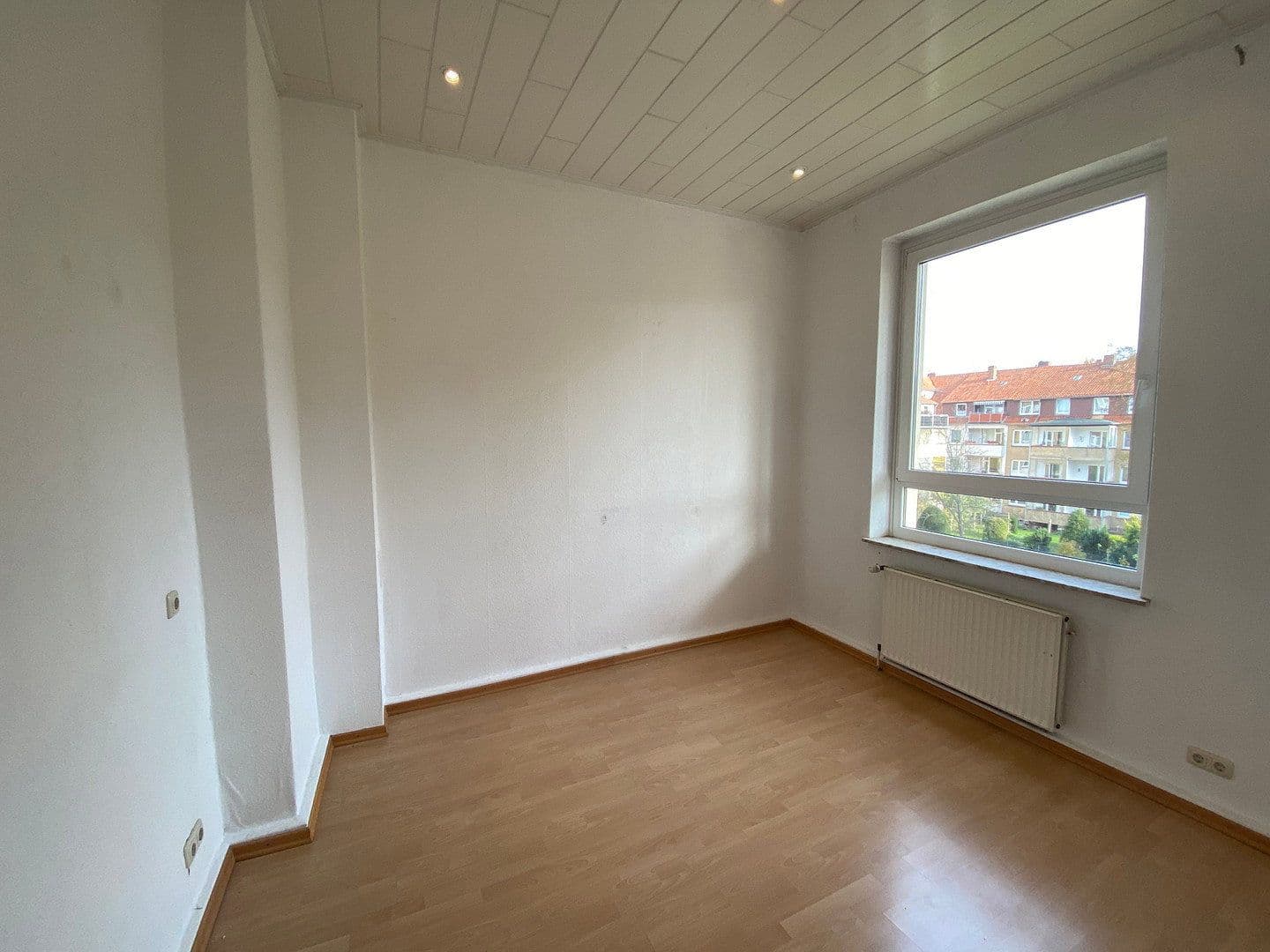 3 bedroom flat to rent, 94 m², Orleonstr. 54, Hildesheim, Lower Saxony 3 bedroom flat to rent, 94 m², Orleonstr. 54, Hildesheim, Lower Saxony