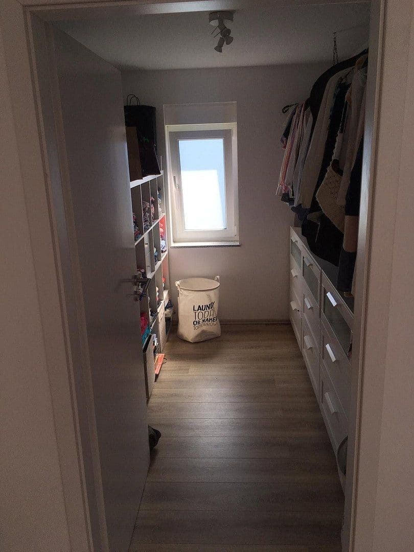 1 bedroom with open-plan kitchen flat to rent, 152 m², Worderberg 5, Wuppertal, North Rhine-Westphalia 1 bedroom with open-plan kitchen flat to rent, 152 m², Worderberg 5, Wuppertal, North Rhine-Westphalia