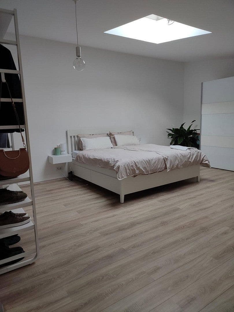 1 bedroom with open-plan kitchen flat to rent, 152 m², Worderberg 5, Wuppertal, North Rhine-Westphalia 1 bedroom with open-plan kitchen flat to rent, 152 m², Worderberg 5, Wuppertal, North Rhine-Westphalia