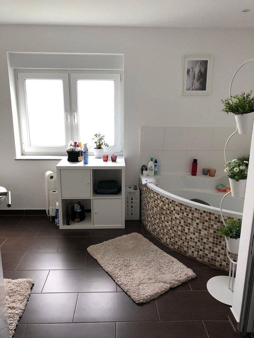 1 bedroom with open-plan kitchen flat to rent, 152 m², Worderberg 5, Wuppertal, North Rhine-Westphalia 1 bedroom with open-plan kitchen flat to rent, 152 m², Worderberg 5, Wuppertal, North Rhine-Westphalia