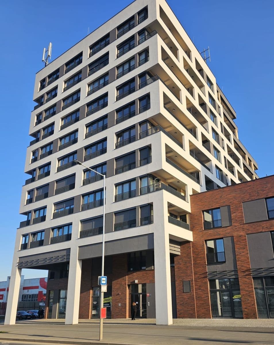 Studio flat to rent, 37 m², U Tesly, Prague, Prague Studio flat to rent, 37 m², U Tesly, Prague, Prague