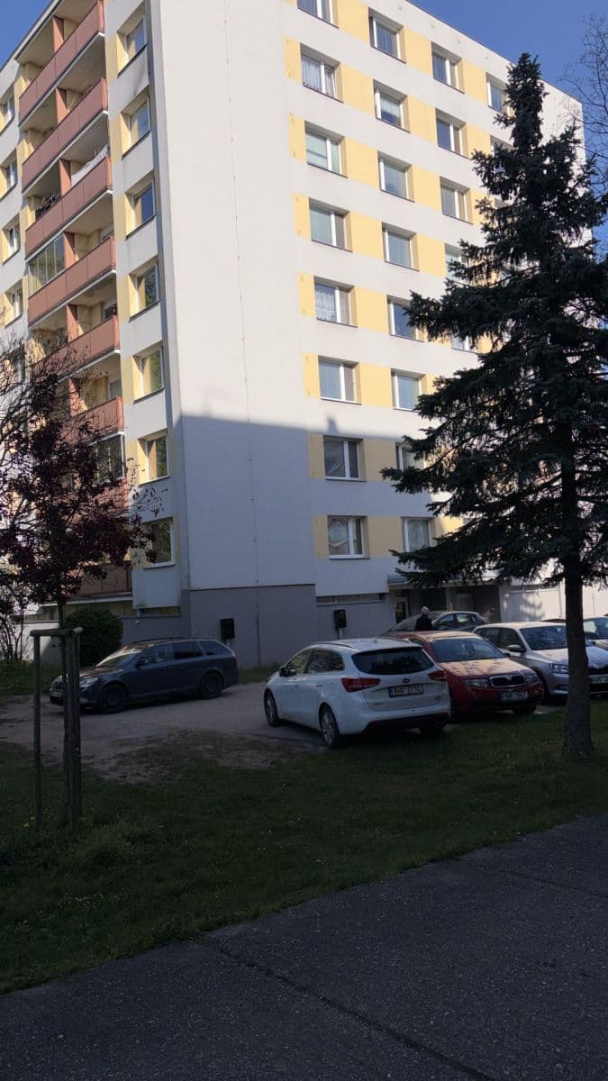 3 bedroom flat to rent, 72 m², K Sokolovně, Hradec Králové, Královéhradecký Region 3 bedroom flat to rent, 72 m², K Sokolovně, Hradec Králové, Královéhradecký Region