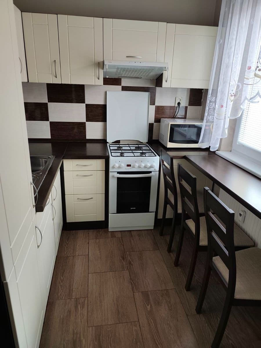 2 bedroom flat for sale, 56 m², Pionierska, Považská Bystrica, Trenčiansky Region 2 bedroom flat for sale, 56 m², Pionierska, Považská Bystrica, Trenčiansky Region