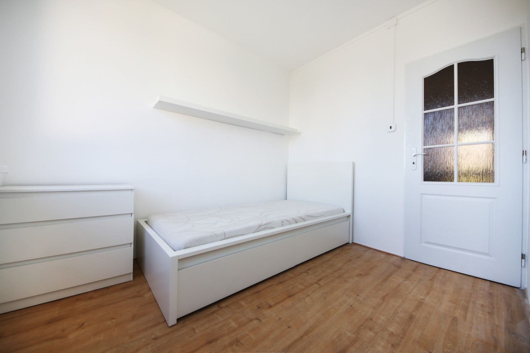 3 bedroom flat to rent, 56 m², Pujmanové, Prague, Prague 3 bedroom flat to rent, 56 m², Pujmanové, Prague, Prague