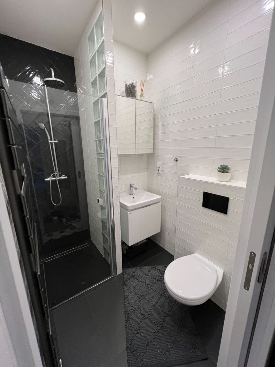 Studio flat for sale, 21 m², Pod Vilami, Prague, Prague Studio flat for sale, 21 m², Pod Vilami, Prague, Prague
