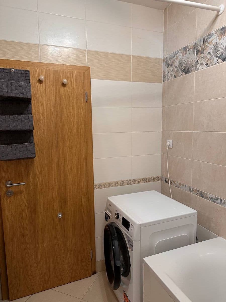 Studio flat to rent, 41 m², Modenská, Prague, Prague Studio flat to rent, 41 m², Modenská, Prague, Prague