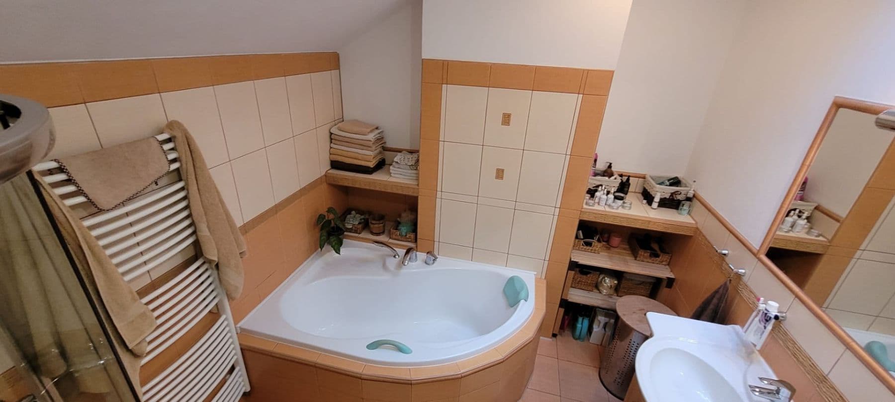 3 bedroom with open-plan kitchen flat for sale, 110 m², Třebízského, Jihlava, Vysočina Region 3 bedroom with open-plan kitchen flat for sale, 110 m², Třebízského, Jihlava, Vysočina Region