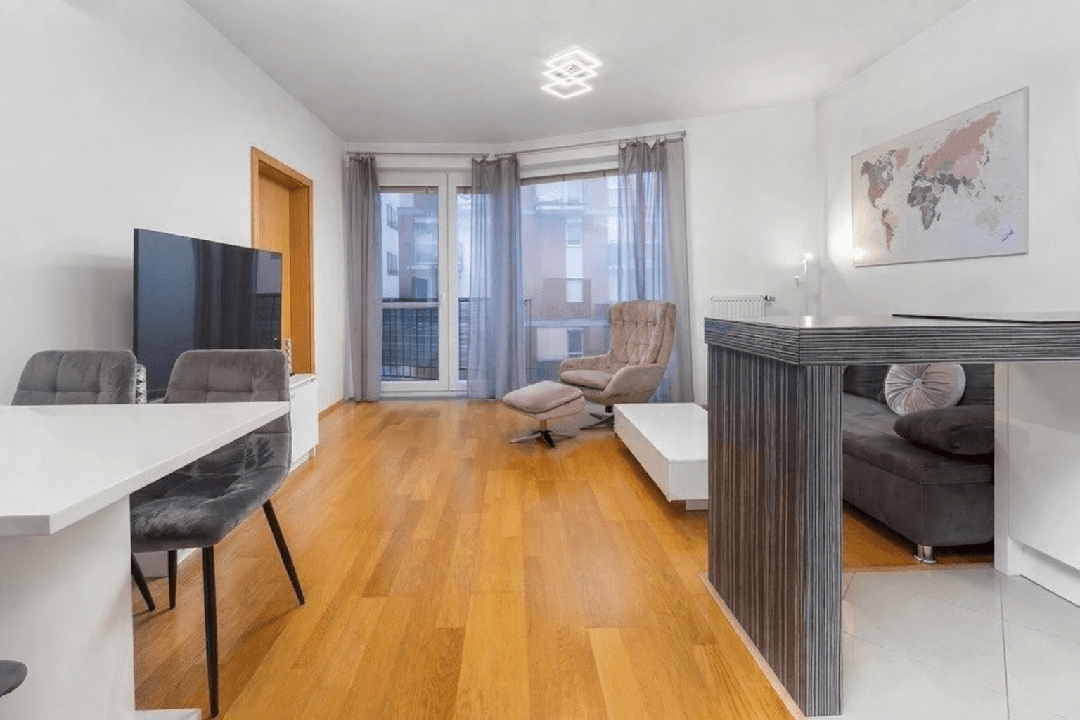 2 bedroom with open-plan kitchen flat to rent, 80 m², Sazovická, Prague, Prague 2 bedroom with open-plan kitchen flat to rent, 80 m², Sazovická, Prague, Prague