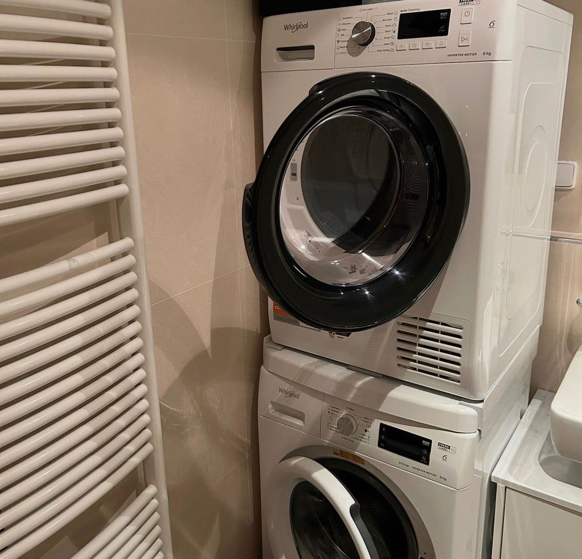 2 bedroom with open-plan kitchen flat to rent, 80 m², Sazovická, Prague, Prague 2 bedroom with open-plan kitchen flat to rent, 80 m², Sazovická, Prague, Prague