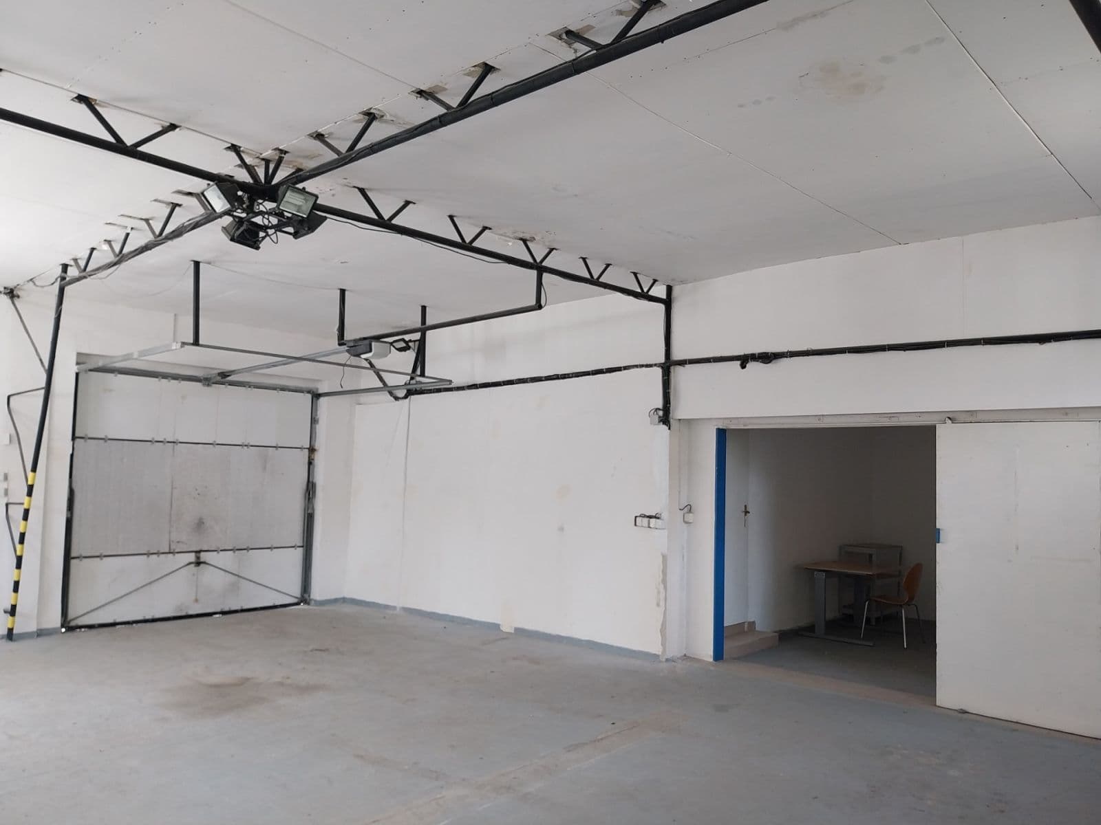 non-residential property to rent, 95 m², Slivenecká, Prague, Prague non-residential property to rent, 95 m², Slivenecká, Prague, Prague