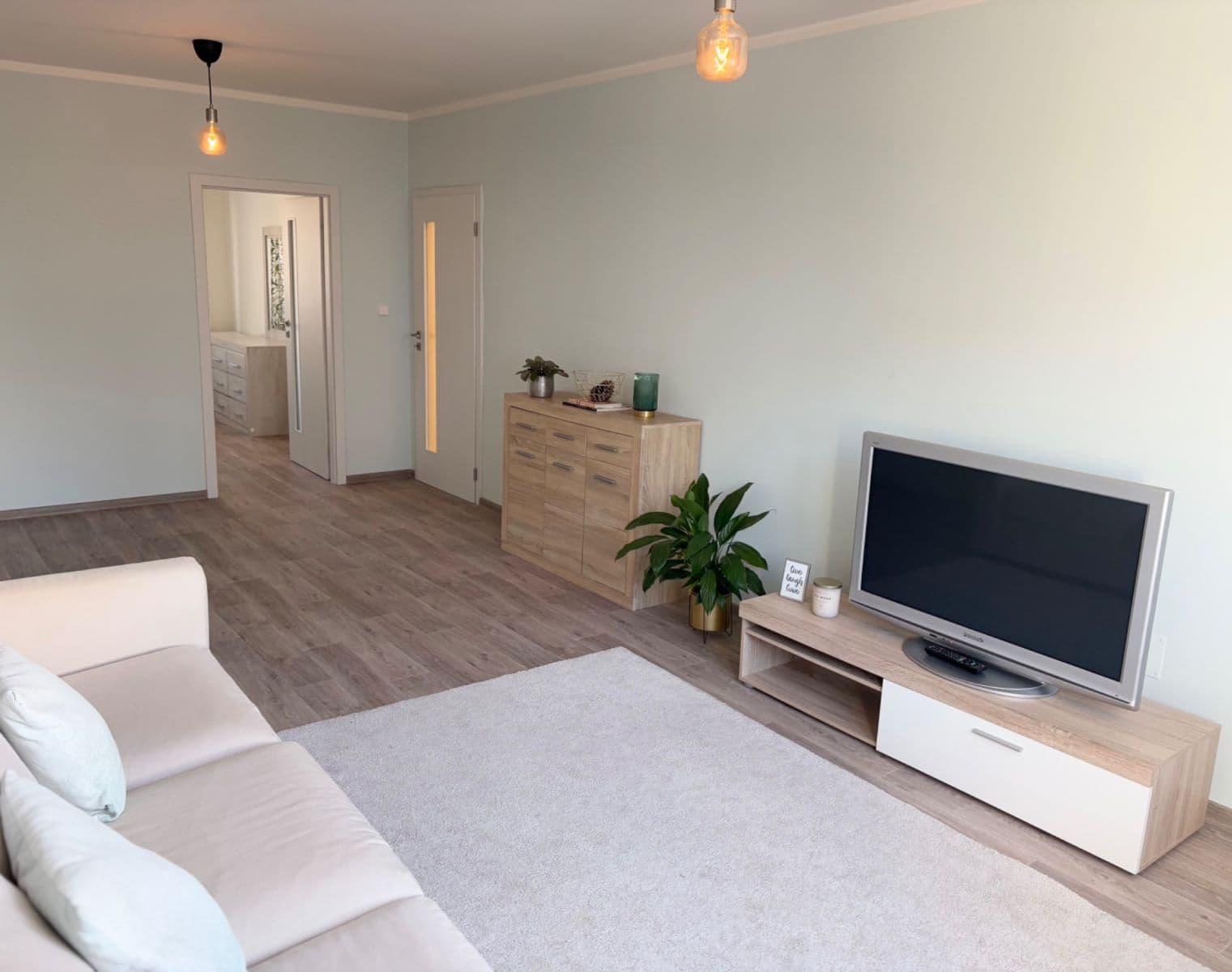 2 bedroom flat to rent, 56 m², Bubeníčkova, Prague, Prague 2 bedroom flat to rent, 56 m², Bubeníčkova, Prague, Prague