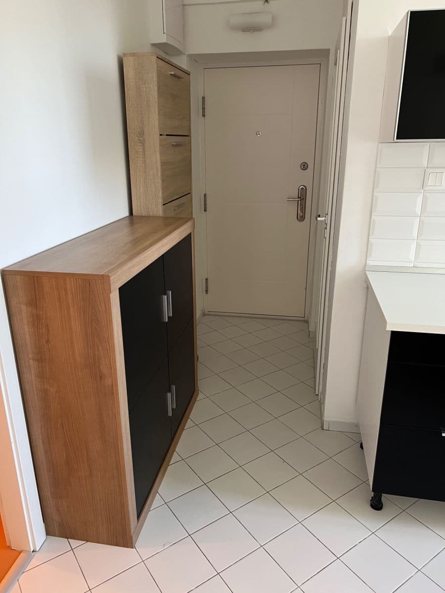 3 bedroom flat to rent, 65 m², Ružová dolina, Ružinov, Bratislavský Region 3 bedroom flat to rent, 65 m², Ružová dolina, Ružinov, Bratislavský Region