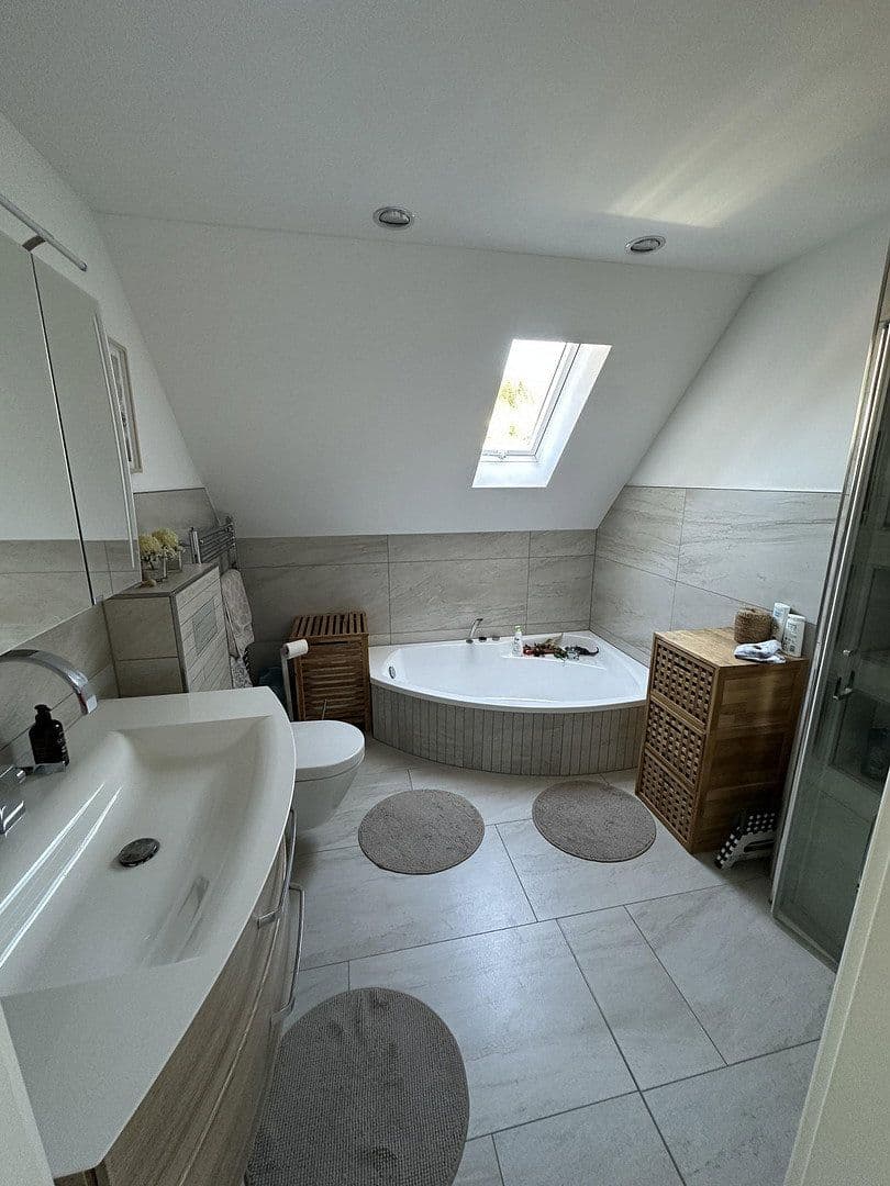 house for sale, 240 m², Bergneustadt, North Rhine-Westphalia house for sale, 240 m², Bergneustadt, North Rhine-Westphalia