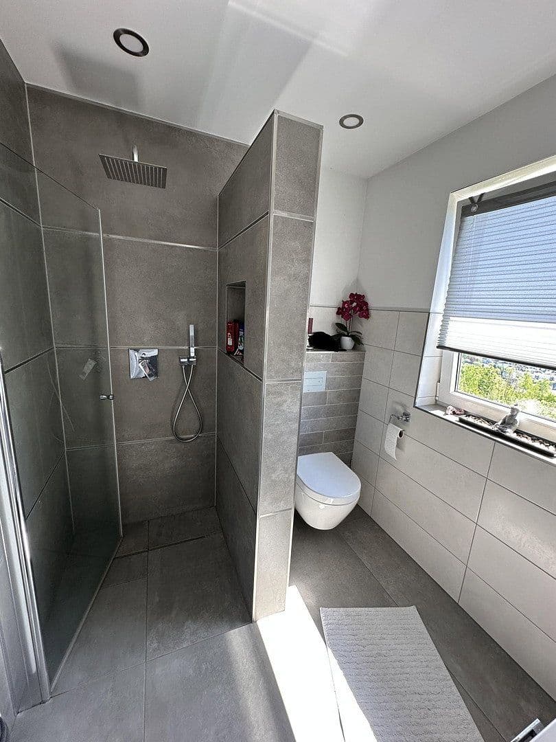 house for sale, 240 m², Bergneustadt, North Rhine-Westphalia house for sale, 240 m², Bergneustadt, North Rhine-Westphalia