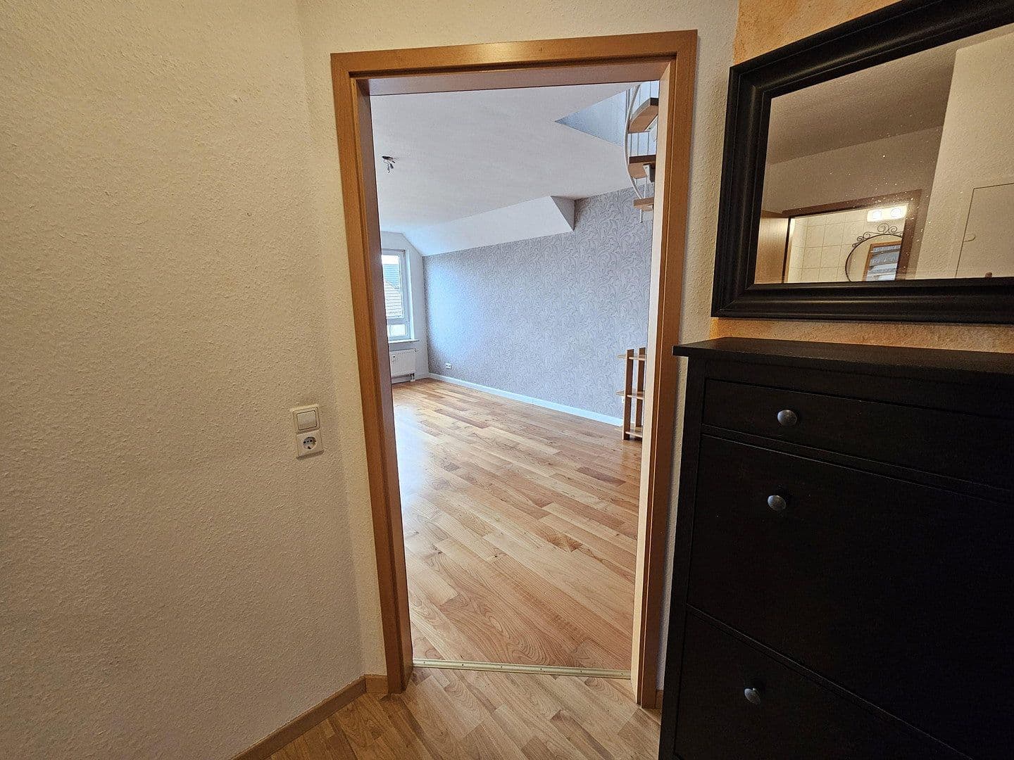 2 bedroom with open-plan kitchen flat for sale, 70 m², Fellbach, Baden-Württemberg 2 bedroom with open-plan kitchen flat for sale, 70 m², Fellbach, Baden-Württemberg