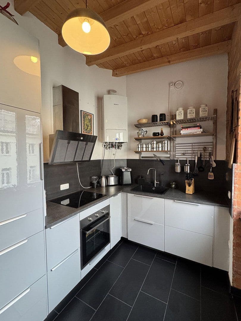 2 bedroom flat to rent, 98 m², Offenbach, Hesse 2 bedroom flat to rent, 98 m², Offenbach, Hesse