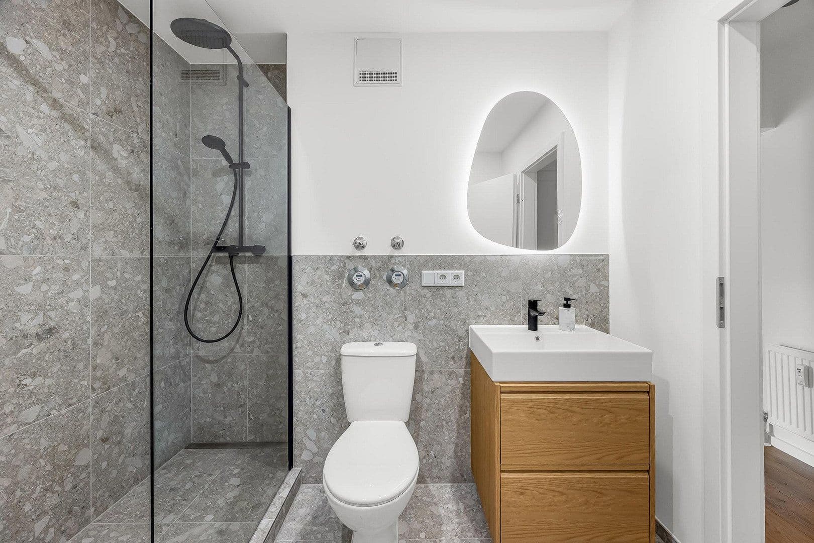 4 bedroom flat for sale, 81 m², München, Bavaria 4 bedroom flat for sale, 81 m², München, Bavaria