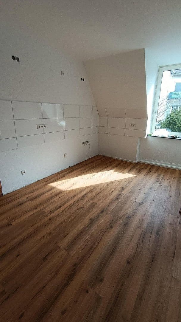 4 bedroom flat to rent, 100 m², Feldstr. 48, Wuppertal, North Rhine-Westphalia 4 bedroom flat to rent, 100 m², Feldstr. 48, Wuppertal, North Rhine-Westphalia