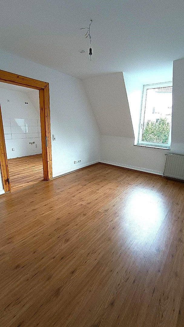 4 bedroom flat to rent, 100 m², Feldstr. 48, Wuppertal, North Rhine-Westphalia 4 bedroom flat to rent, 100 m², Feldstr. 48, Wuppertal, North Rhine-Westphalia