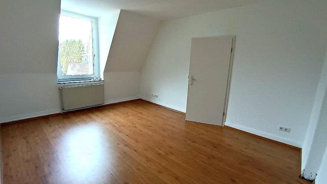 4 bedroom flat to rent, 100 m², Feldstr. 48, Wuppertal, North Rhine-Westphalia 4 bedroom flat to rent, 100 m², Feldstr. 48, Wuppertal, North Rhine-Westphalia