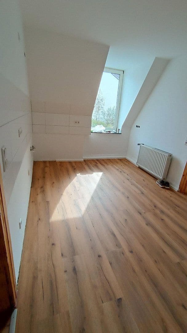 4 bedroom flat to rent, 100 m², Feldstr. 48, Wuppertal, North Rhine-Westphalia 4 bedroom flat to rent, 100 m², Feldstr. 48, Wuppertal, North Rhine-Westphalia