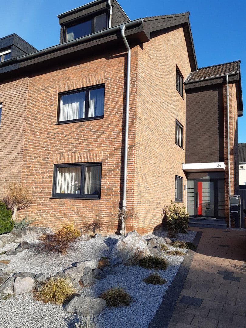 2 bedroom flat to rent, 84 m², Mönchengladbach, North Rhine-Westphalia 2 bedroom flat to rent, 84 m², Mönchengladbach, North Rhine-Westphalia