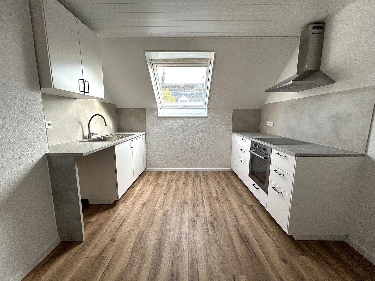 2 bedroom with open-plan kitchen flat to rent, 87 m², Grafenstraße 13, Wuppertal, North Rhine-Westphalia 2 bedroom with open-plan kitchen flat to rent, 87 m², Grafenstraße 13, Wuppertal, North Rhine-Westphalia