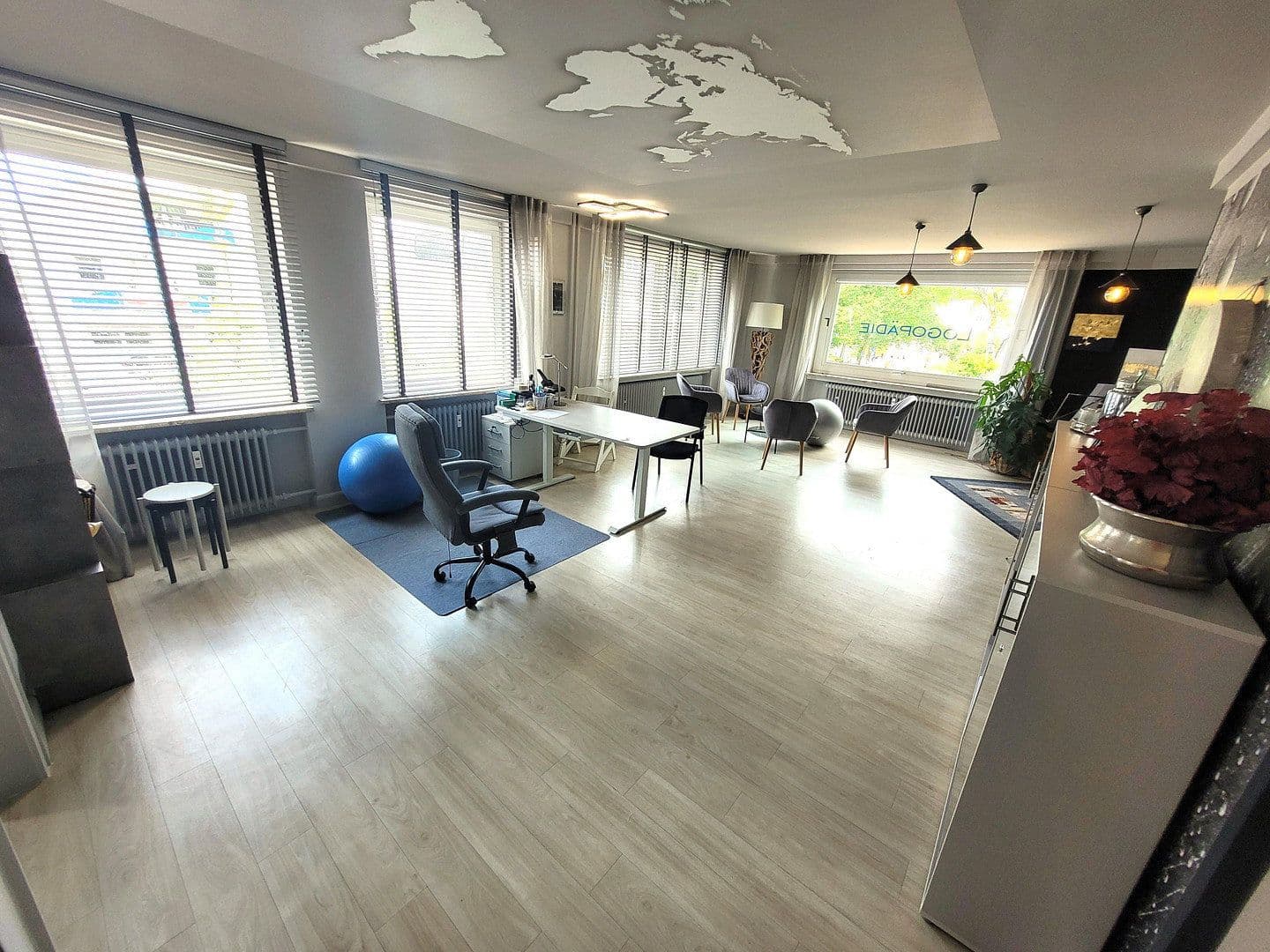 office to rent, 86 m², Timmendorfer Strand, Schleswig-Holstein office to rent, 86 m², Timmendorfer Strand, Schleswig-Holstein