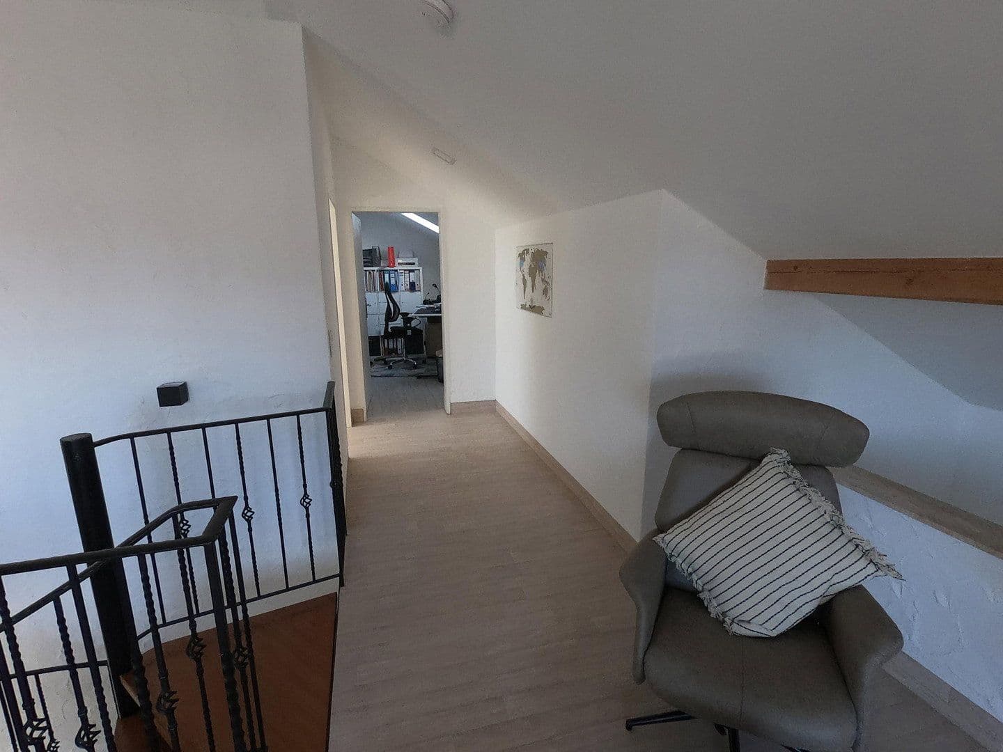 3 bedroom with open-plan kitchen flat for sale, 152 m², Philipp-Funk-Straße 98, Aalen, Baden-Württemberg 3 bedroom with open-plan kitchen flat for sale, 152 m², Philipp-Funk-Straße 98, Aalen, Baden-Württemberg