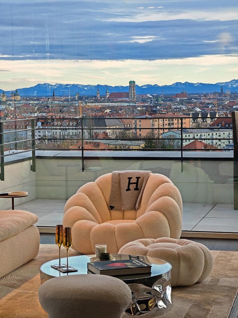 3 bedroom with open-plan kitchen flat for sale, 171 m², München, Bavaria 3 bedroom with open-plan kitchen flat for sale, 171 m², München, Bavaria