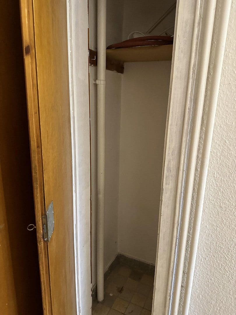 3 bedroom flat to rent, 64 m², Wilhelmshöher Allee 57, Kassel, Hesse 3 bedroom flat to rent, 64 m², Wilhelmshöher Allee 57, Kassel, Hesse