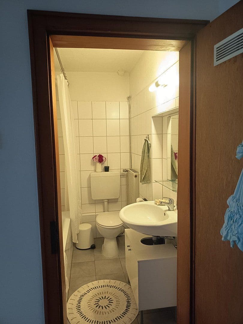 3 bedroom flat to rent, 64 m², Wilhelmshöher Allee 57, Kassel, Hesse 3 bedroom flat to rent, 64 m², Wilhelmshöher Allee 57, Kassel, Hesse