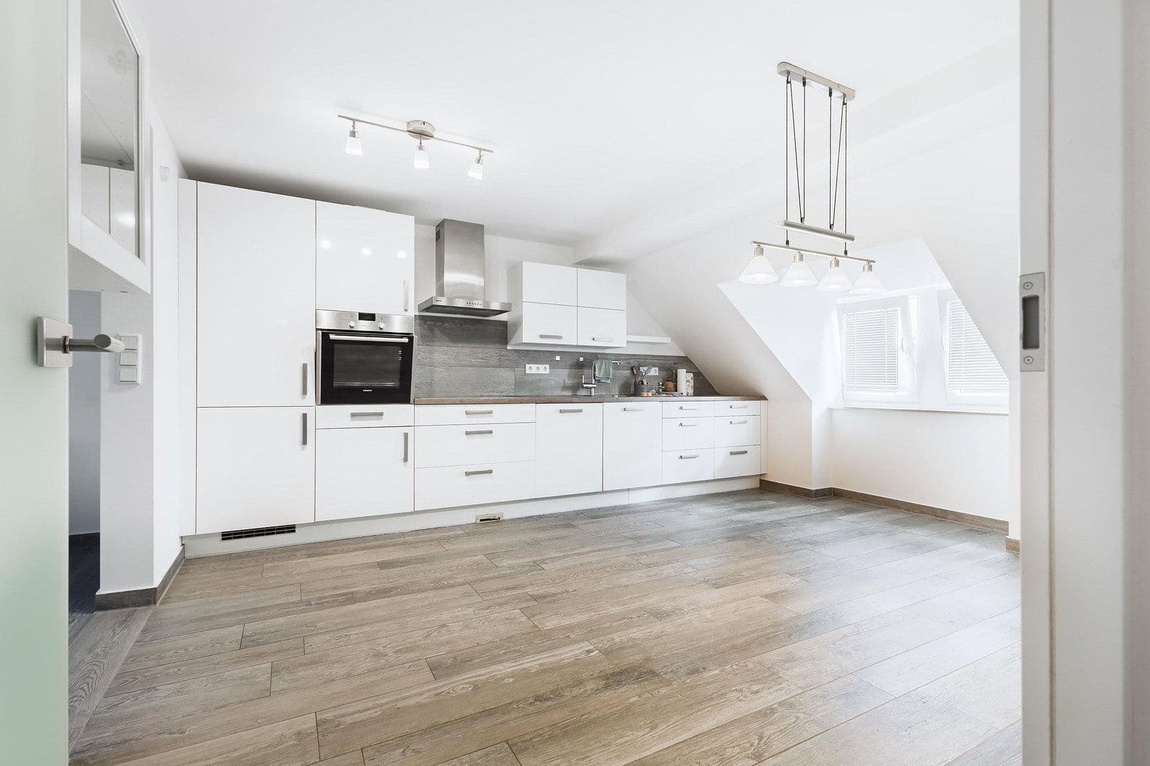 2 bedroom with open-plan kitchen flat to rent, 82 m², Marienstraße 15, Fürth, Bavaria 2 bedroom with open-plan kitchen flat to rent, 82 m², Marienstraße 15, Fürth, Bavaria